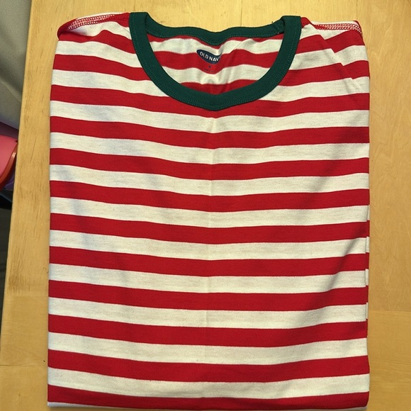 Old Navy - Red Stripe Patterned Jersey Pajama Set - Picture 4 of 13